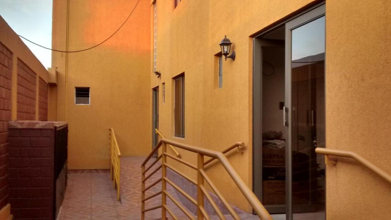 מלון אריקה Casa Huespedes Angoba מראה חיצוני תמונה