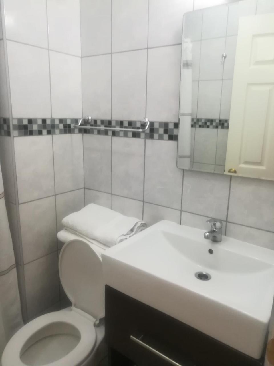 מלון אריקה Casa Huespedes Angoba מראה חיצוני תמונה