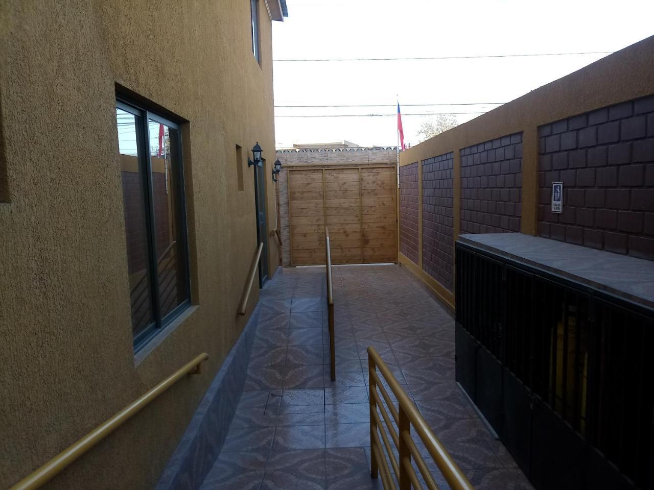 מלון אריקה Casa Huespedes Angoba מראה חיצוני תמונה